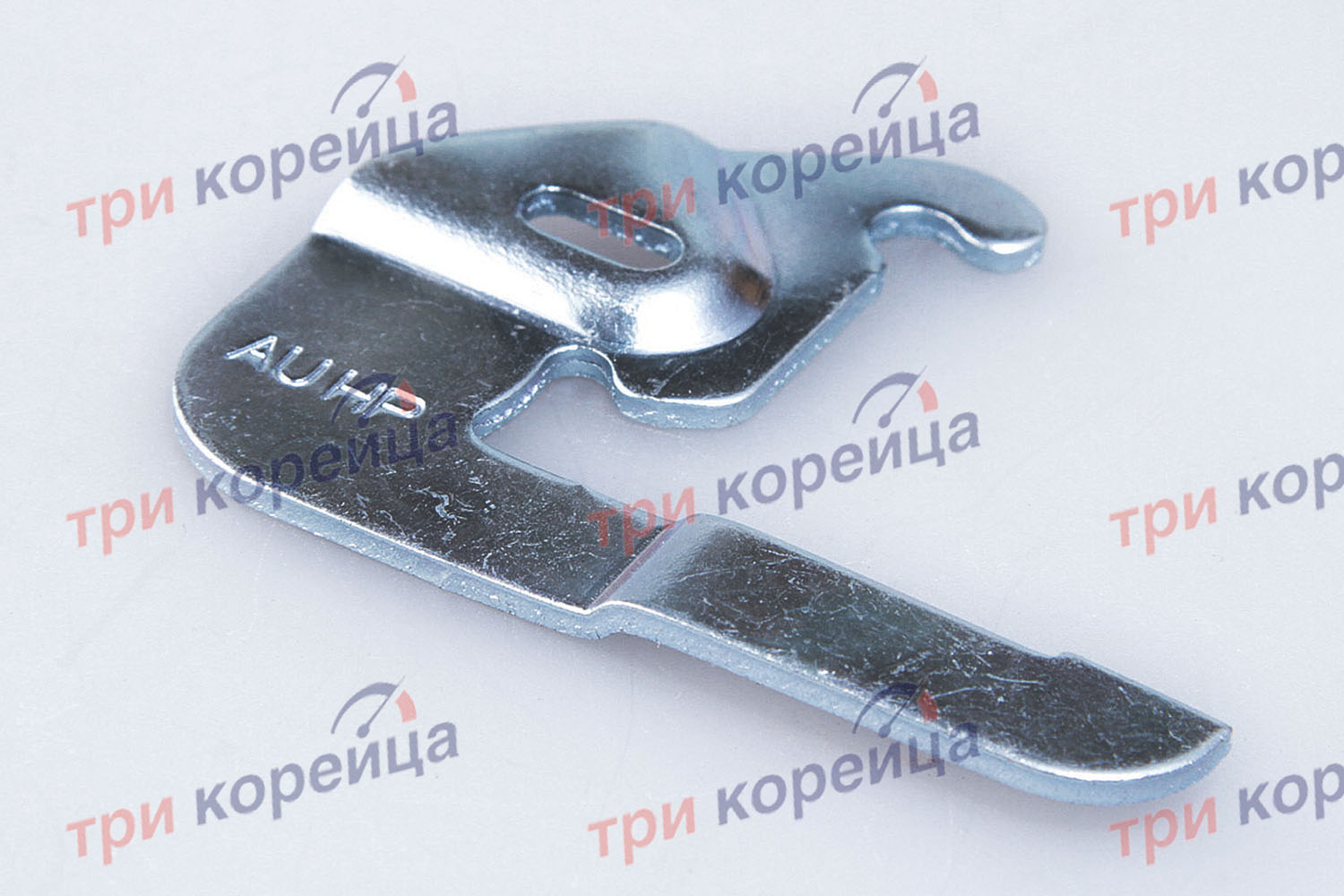Рычаг разжимной задних тормозных колодок левый (угол) Porter. Артикул 583614B800. Производитель Оригинал. Изображение №1