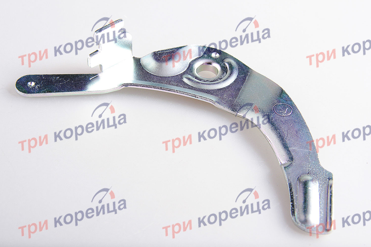 Рычаг разжимной задних тормозных колодок левый (дуга) Porter. Артикул 5838744100. Производитель Оригинал. Изображение №1